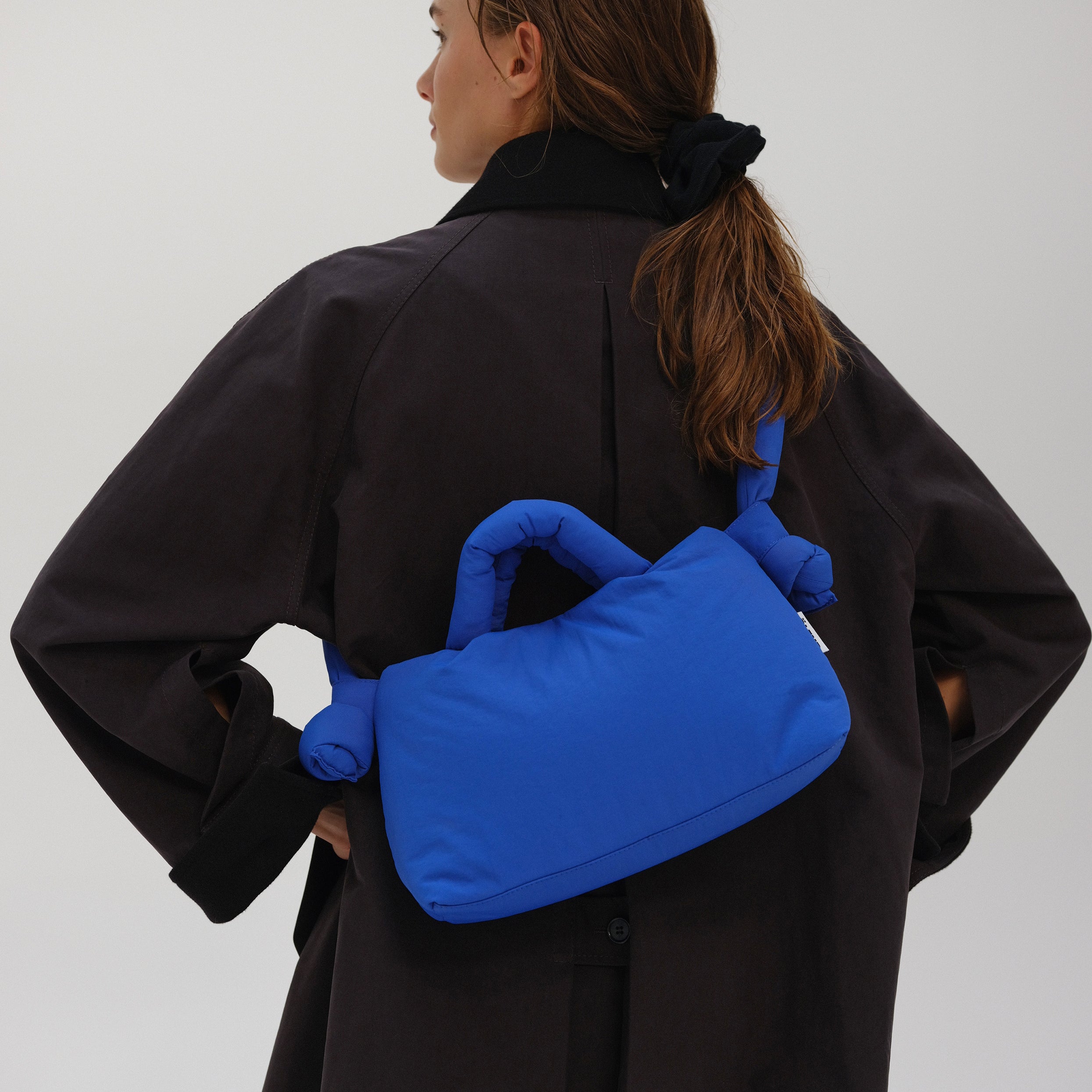 mon-blu