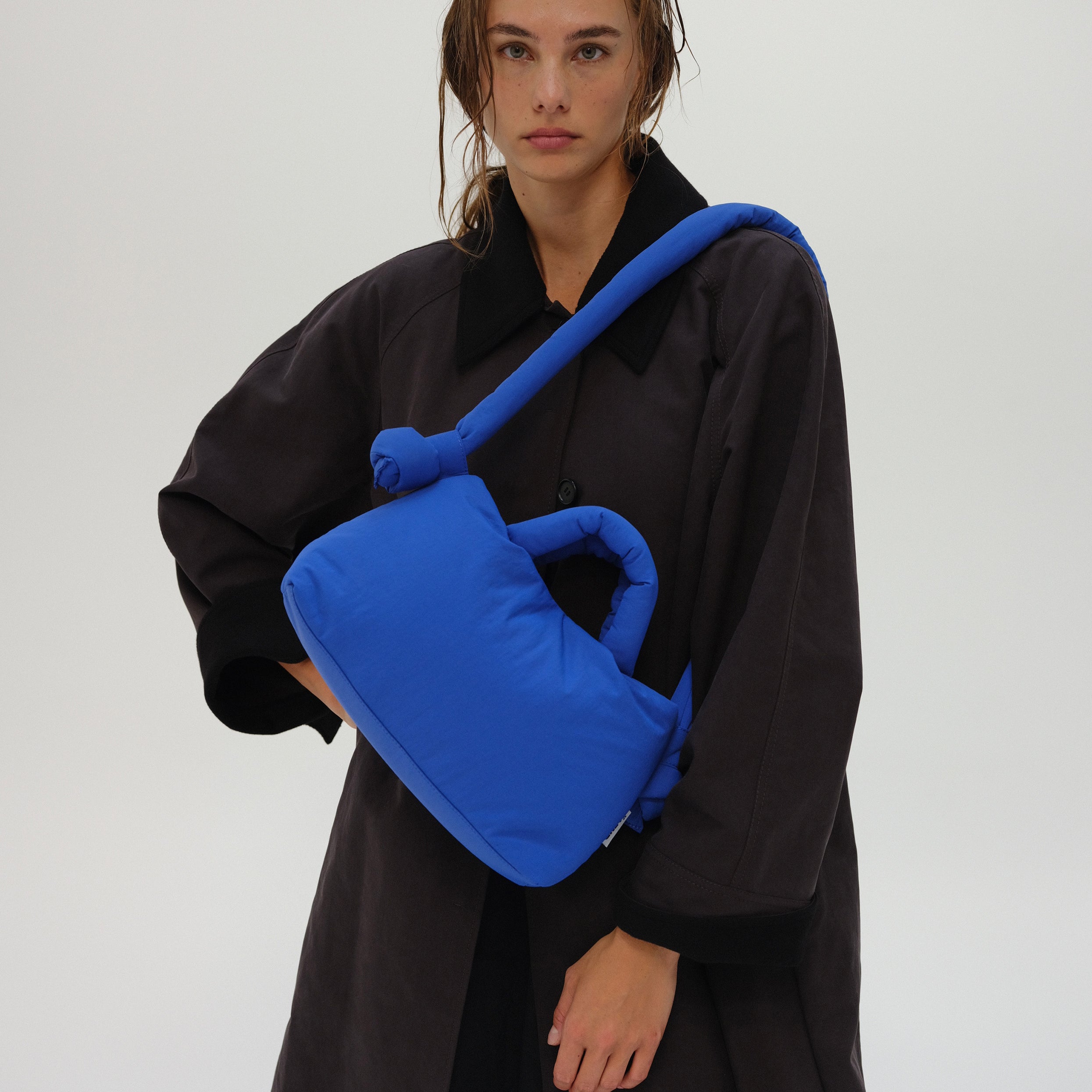 mon-blu