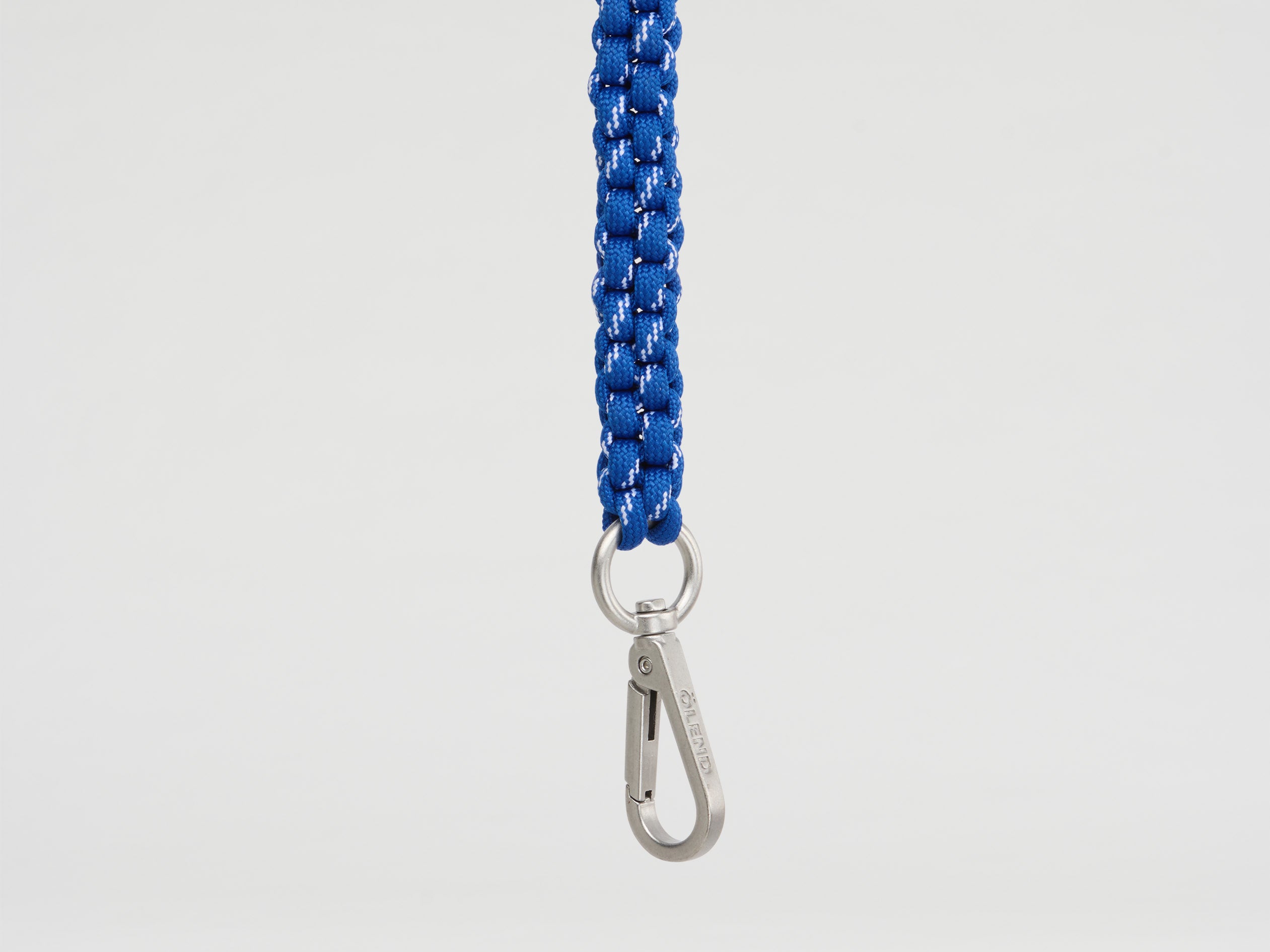 Olend Climbing Keychain in cobalt blue — woven paracord keychain with silver carabiner clip, colourful bag accessory and key organiser